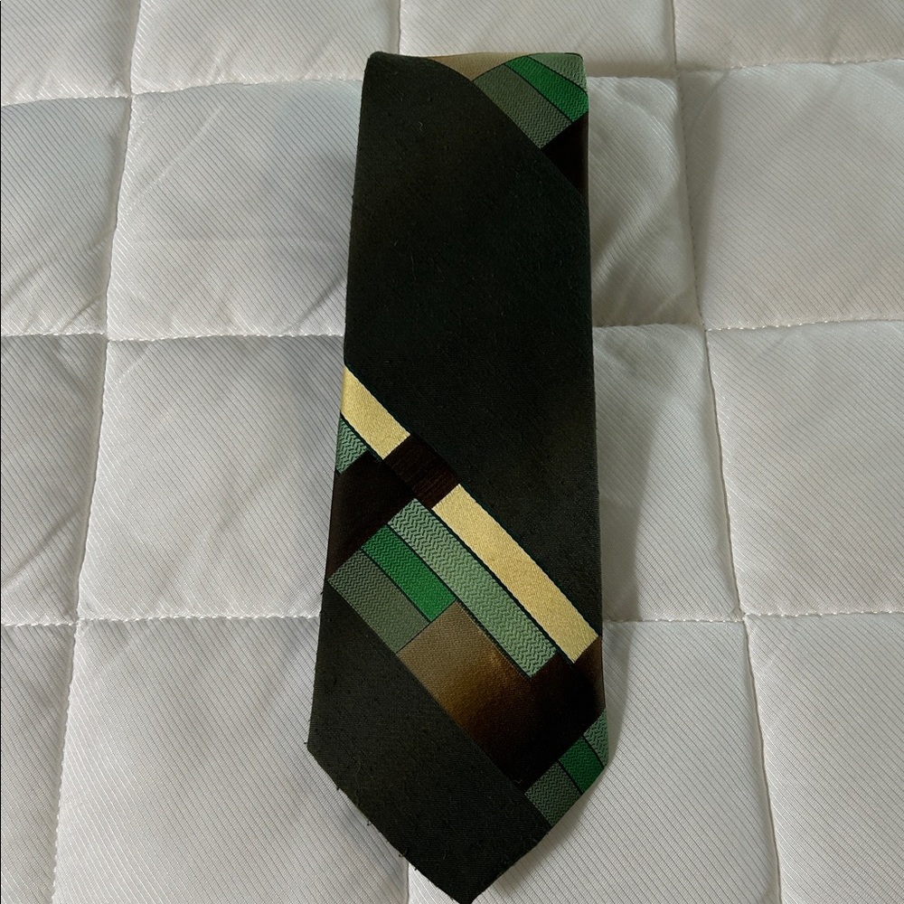 Vintage Brittania Tie